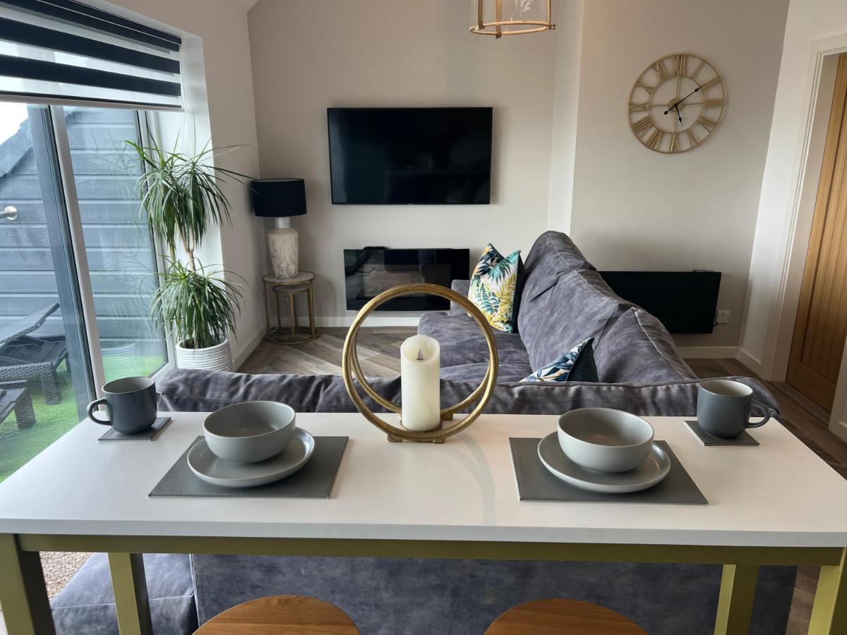 Beach View Apartment With Balcony And Sea View - Pet Friendly Cleveleys Dış mekan fotoğraf